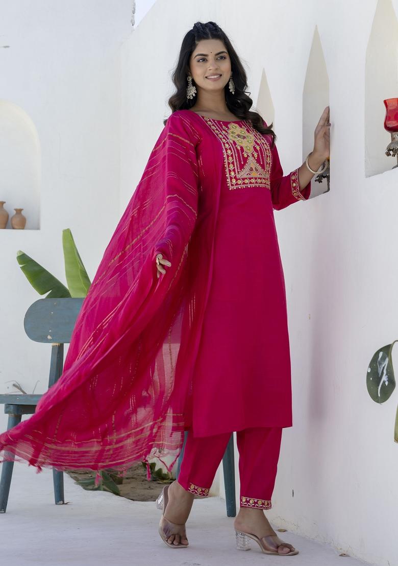 Pink Motif Cotton Blend Kurta Set - Indya