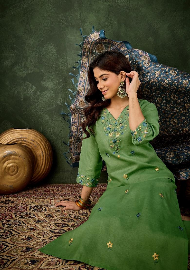 Green Motif Cotton Blend Kurta Set - Indya