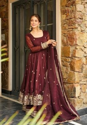 Maroon Embroidery Silk Kurta Set