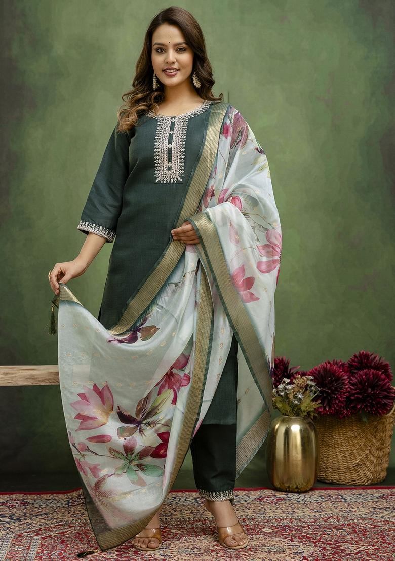 Green Motif Cotton Blend Kurta Set - Indya
