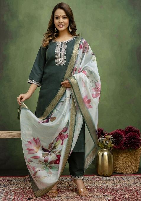 Green Motif Cotton Blend Kurta Set