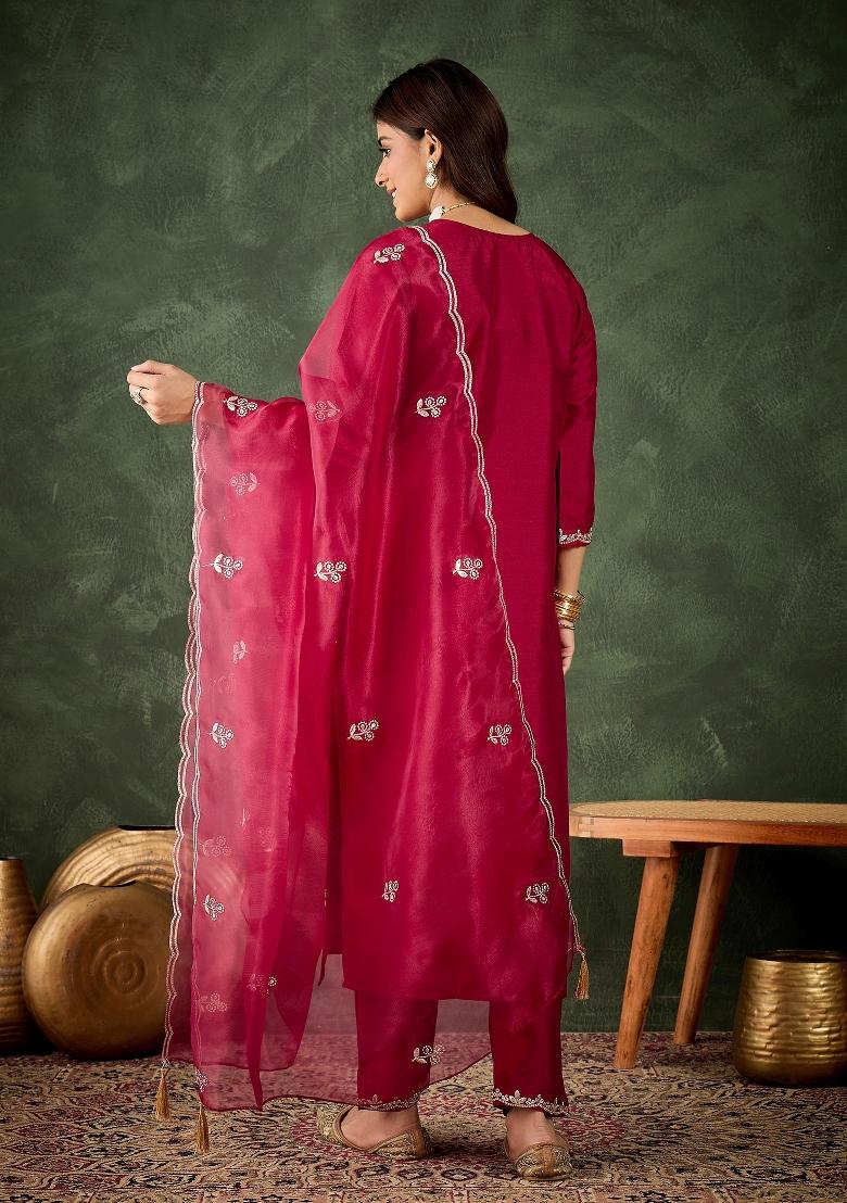 Cherry Red Motif Silk Kurta Set - Indya