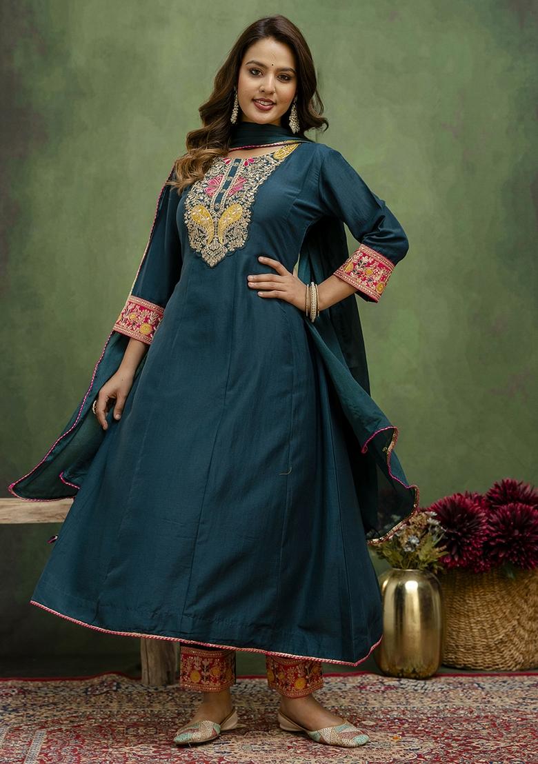 Teal Motif Viscose Rayon Kurta Set - Indya