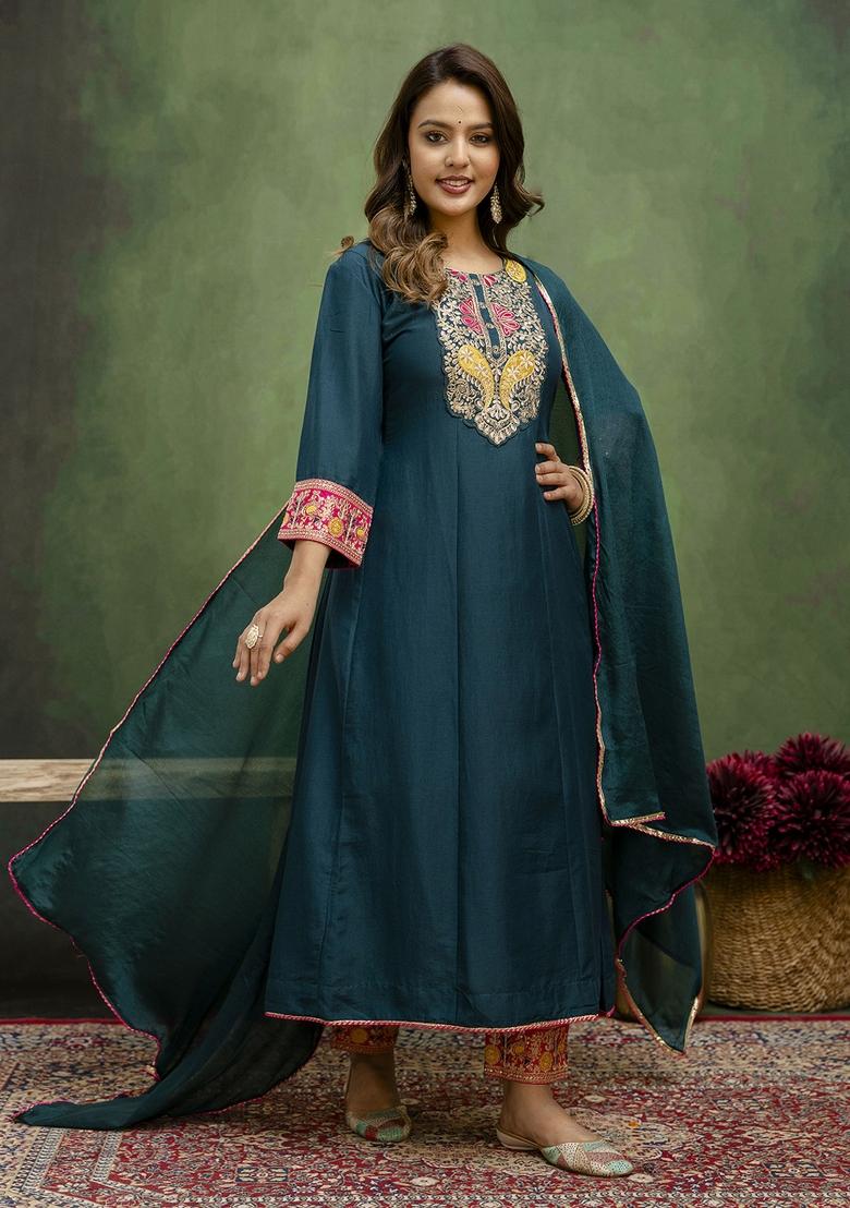 Teal Motif Viscose Rayon Kurta Set - Indya