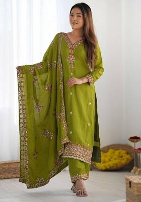 Parrot Green Motif Silk Kurta Set