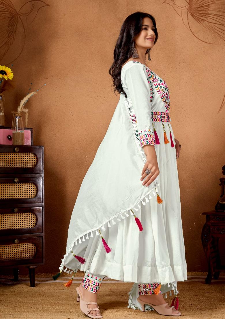 White Embroidery Silk Kurta Set - Indya