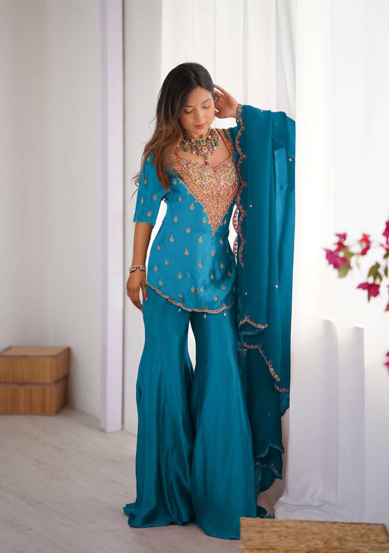 Blue Embroidery Silk Kurta Set - Indya