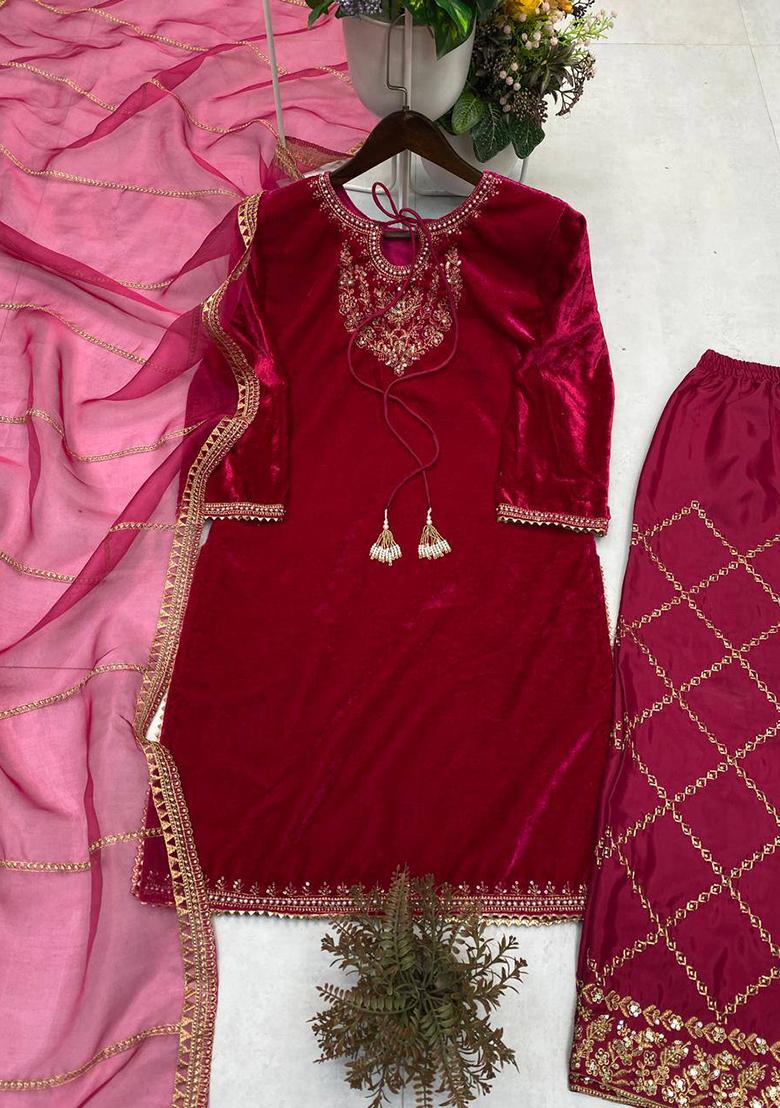 Pink Embroidery Velvet Kurta Set - Indya
