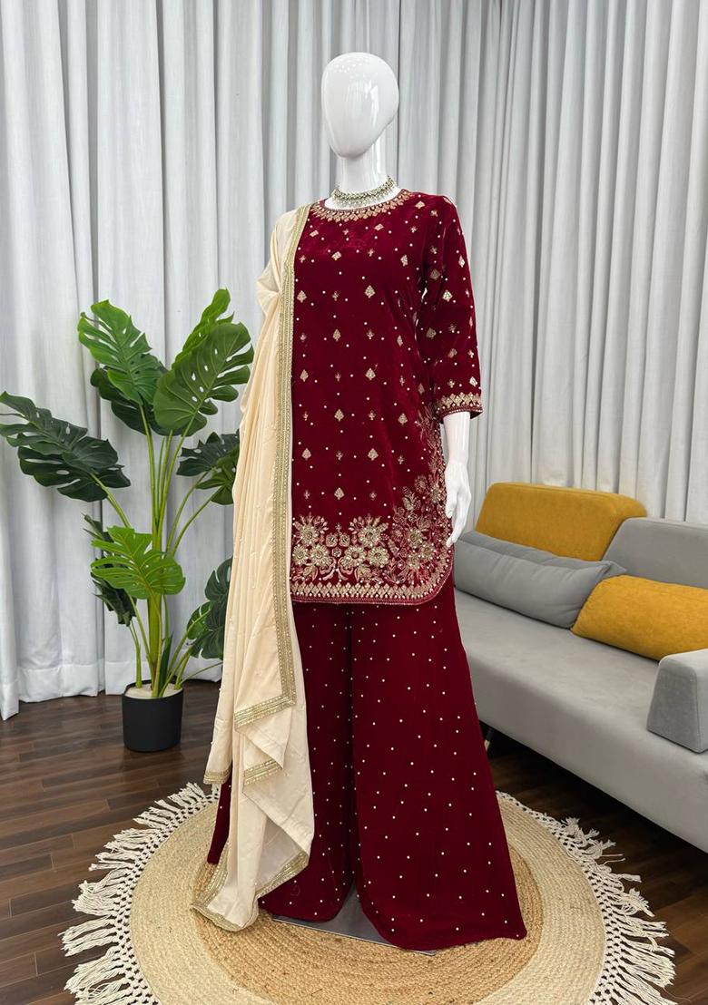 Maroon Thread Sequence With Peral Work Velvet Kurta Set - Indya