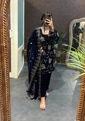 Blue Embroidery Velvet Kurta Set