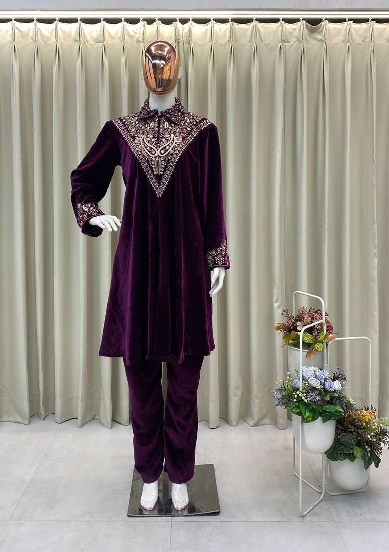 Purple Embroidered Velvet Pakistani Suit Set - Indya