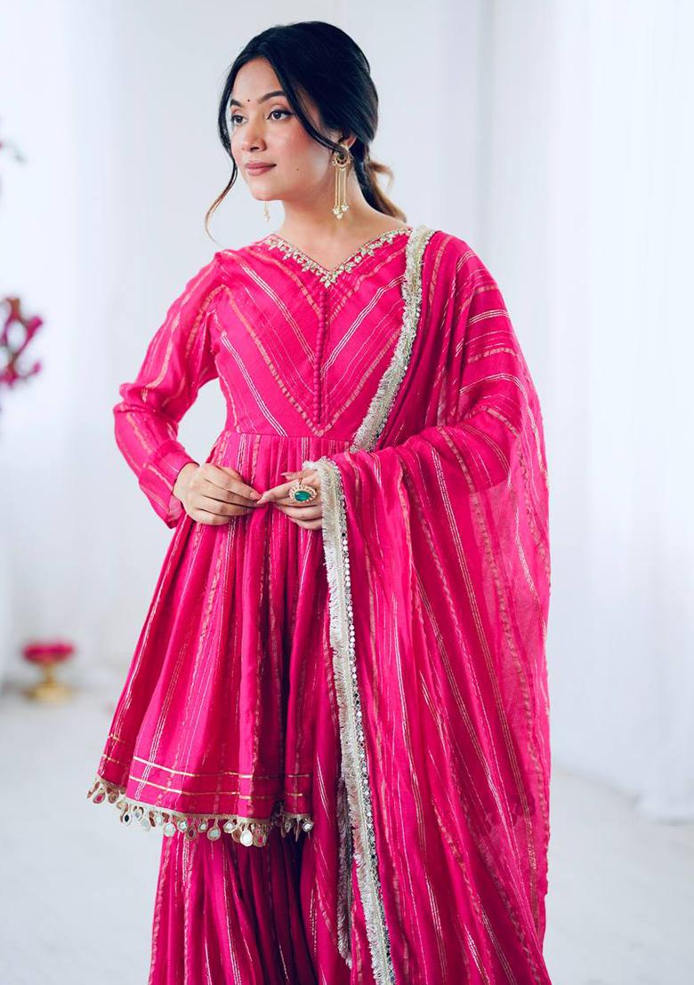 Ranipink Embroidered Mal Chanderi Kurta Set - Indya