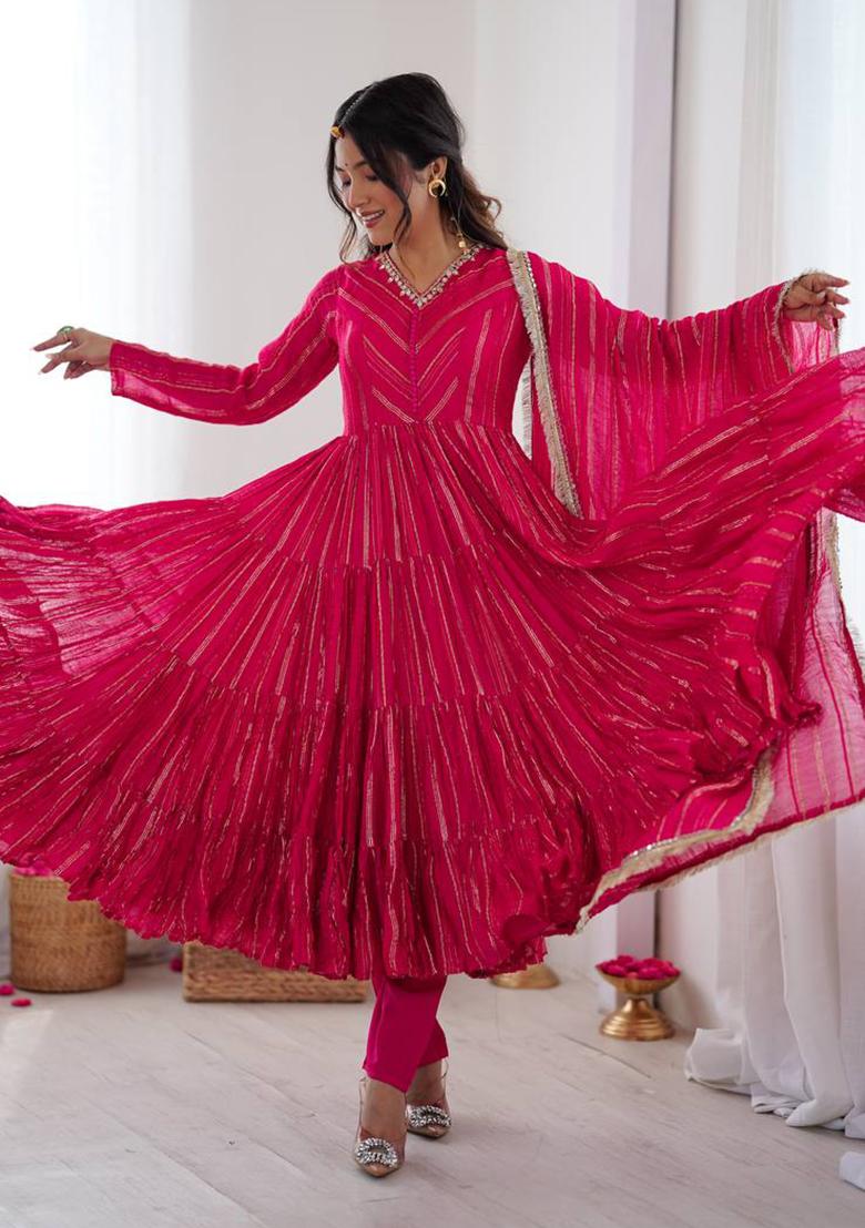 Ranipink Mirror Work Mal Chanderi Kurta Set - Indya