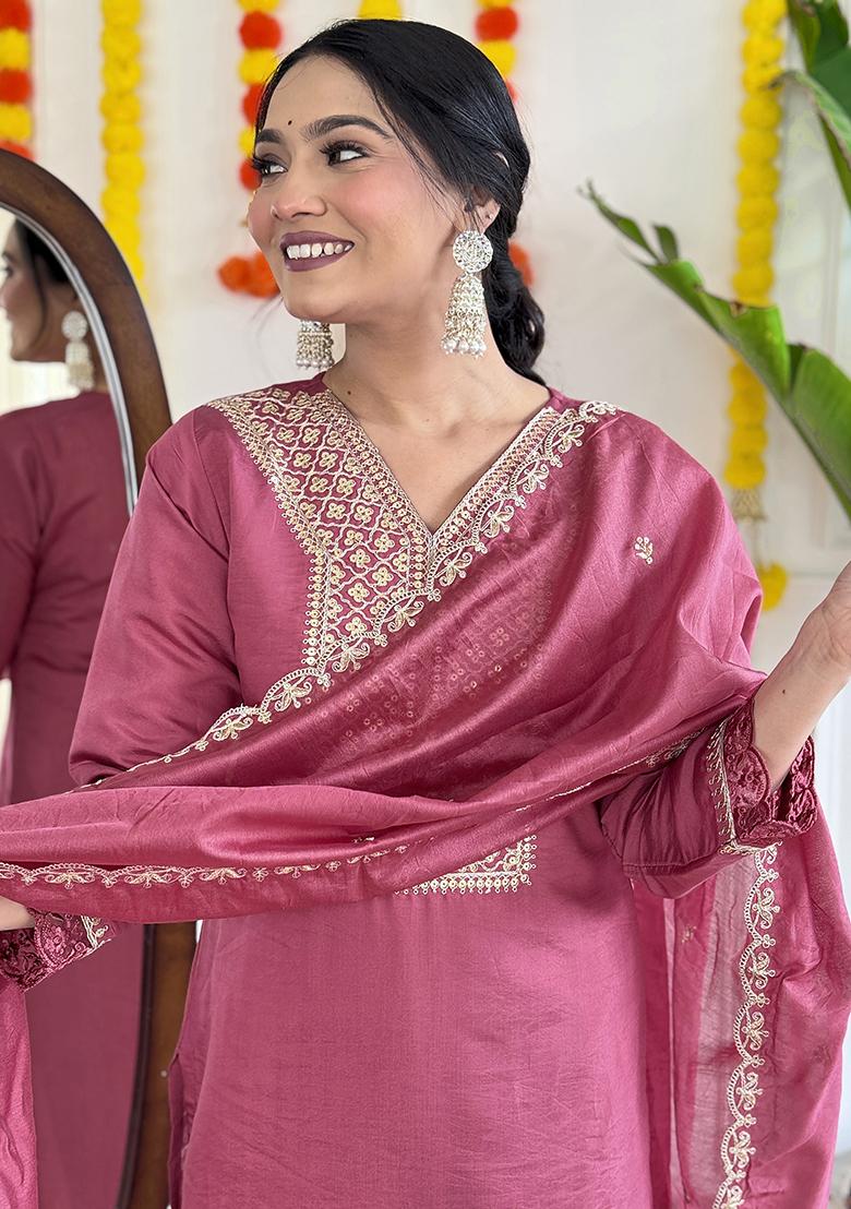 Gajari Embroidery Viscose Kurti Set - Indya