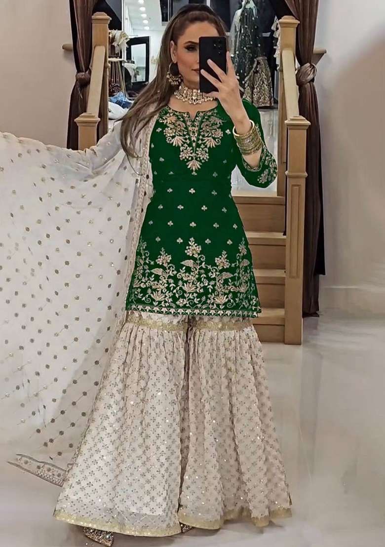 Green Embroidery Georgette Kurta Set - Indya