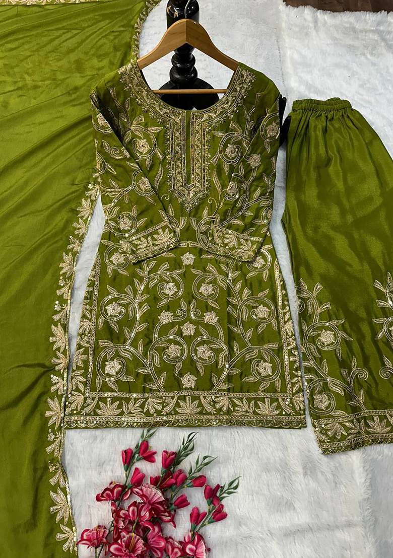 Green Embroidery Chinon Kurta Set - Indya