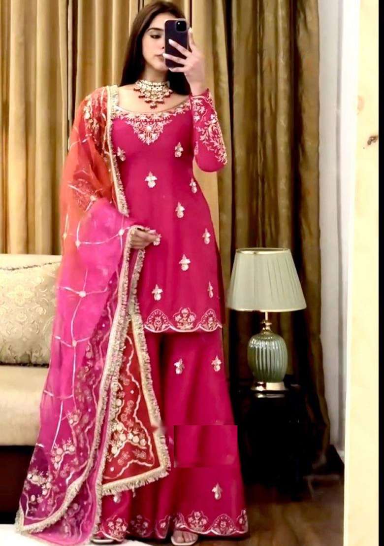 Pink Embroidery Chinon Kurta Set - Indya