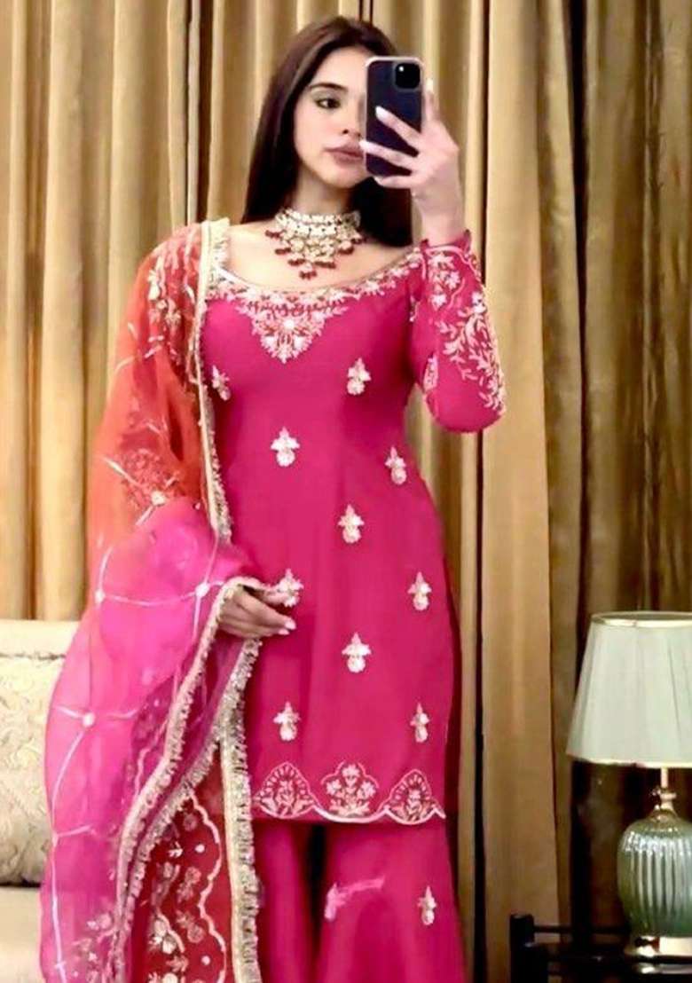 Pink Embroidery Chinon Kurta Set - Indya