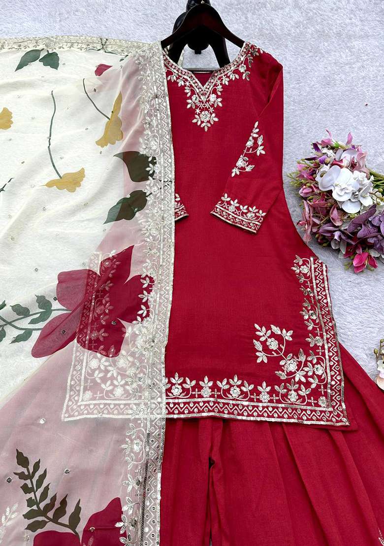 Red Embroidery Chinon Kurta Set - Indya