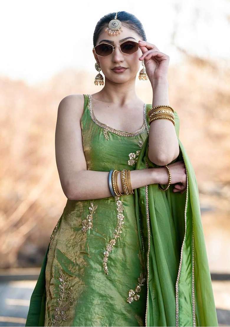 Green Embroidery Silk Kurta Set - Indya