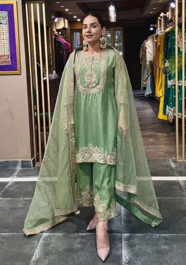 Pista Embroidery Chinon Kurta Set - Indya
