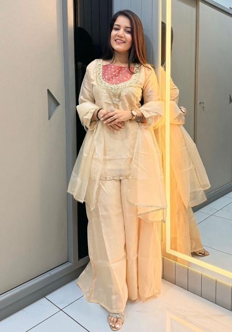 Off White Embroidery Roman Simmer Salwar Suit