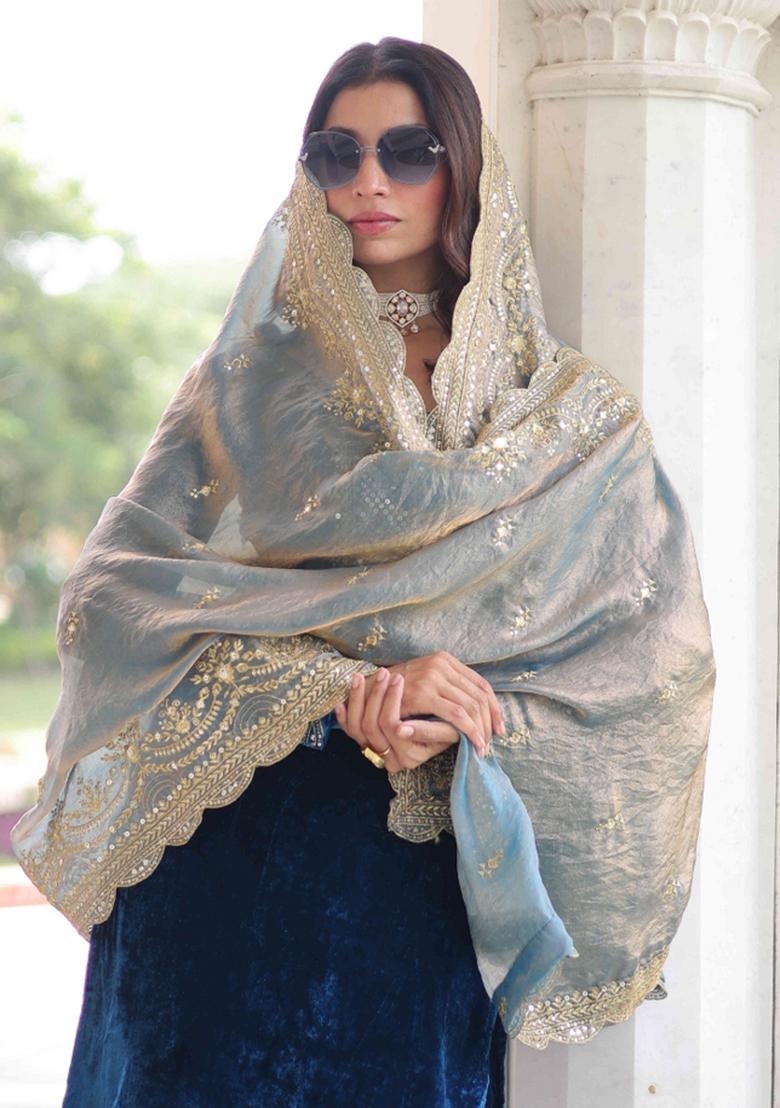 Blue Sequnce Emroidery Work Velvet Kurta Set - Indya