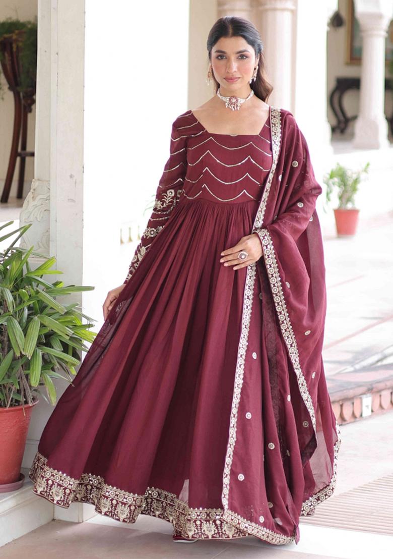Maroon Sequnce Emroidery Work Silk Kurta Set - Indya