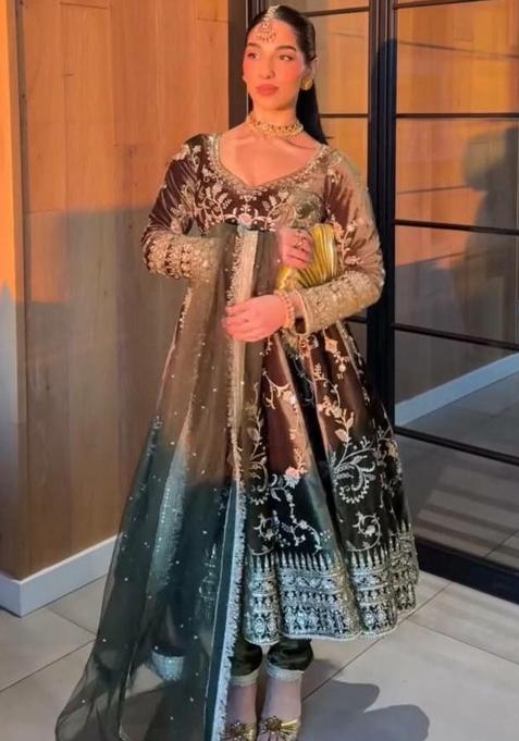 Green Embroidery Viscose Velvet Salwar Kameez