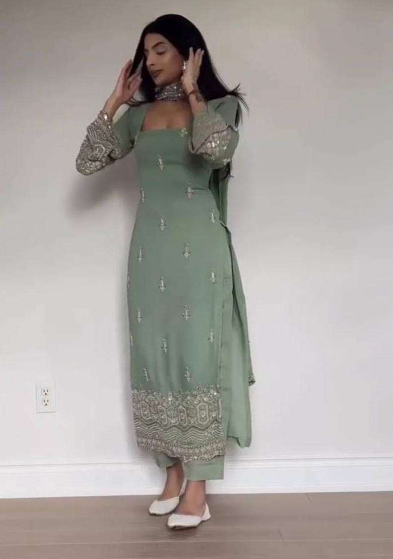 Green Embroidered Georgette Pakistani Suit Set - Indya
