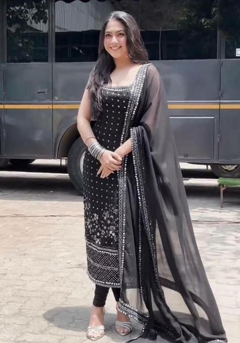 Black Embroidery Georgette Salwar Kameez