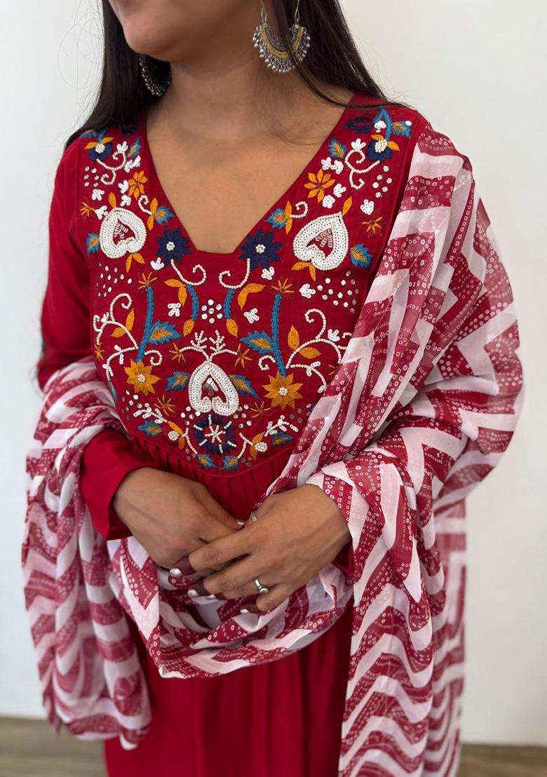 Red Embroidery Cotton Blend Kurti Set - Indya