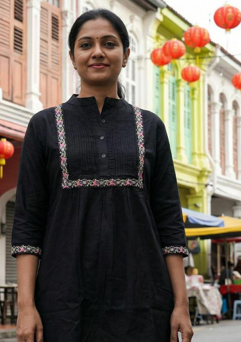 Black Embroidery Heavy Rayon Kurti Set - Indya