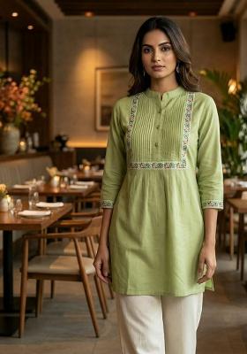 Green Embroidery Heavy Rayon Kurti Set