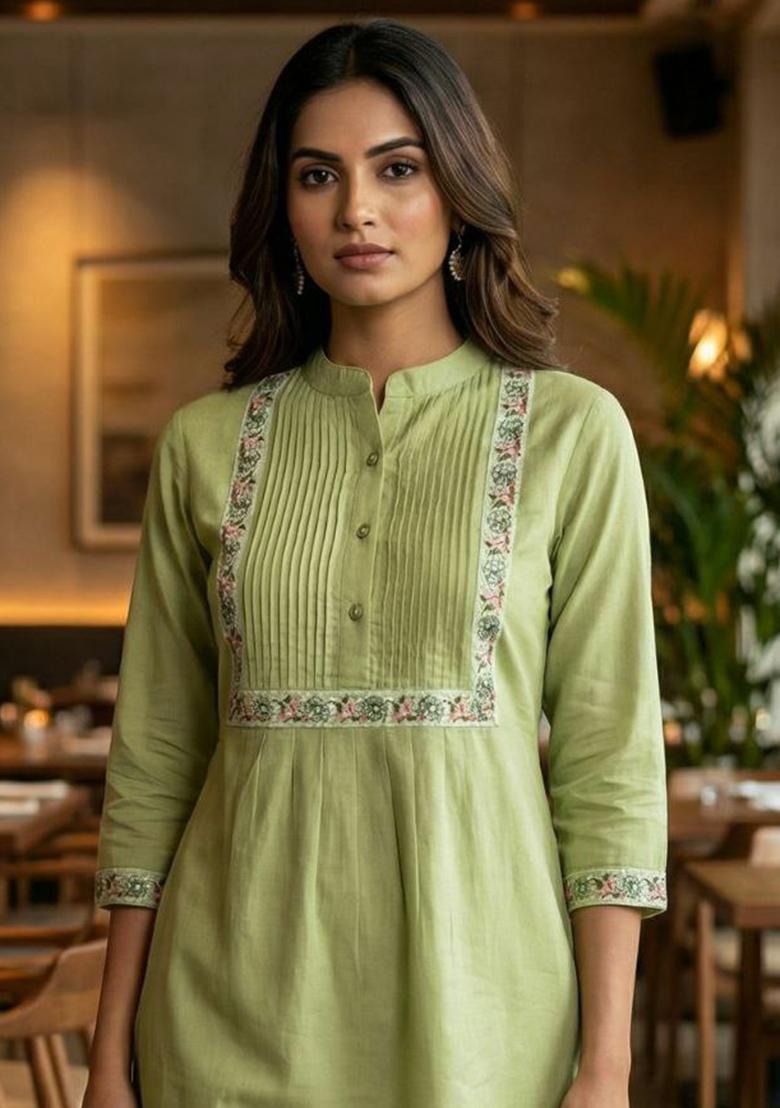 Green Embroidery Heavy Rayon Kurti Set - Indya