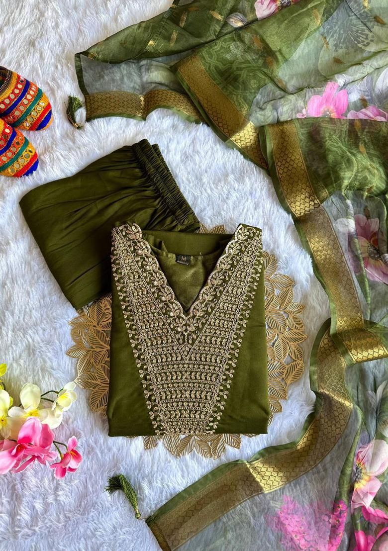 Green Embroidery Silk Kurti Set - Indya