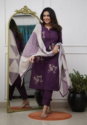 Purple Embroidery Viscose Reyon Kurti Set
