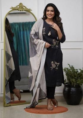 Black Embroidery Viscose Reyon Kurti Set