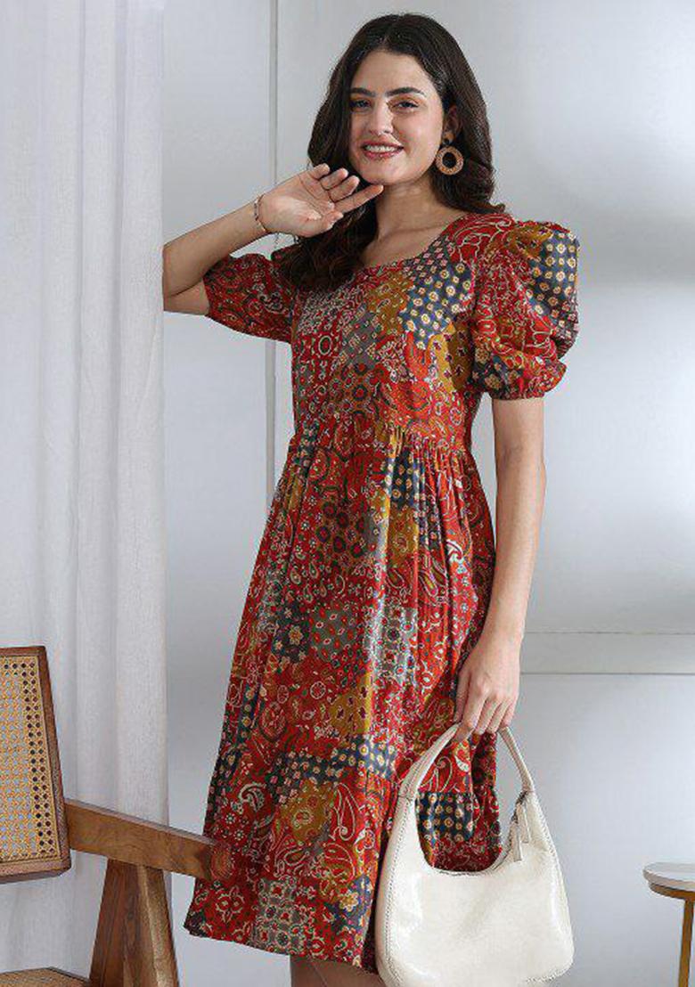 Red Embroidery Cotton Kurti Set - Indya