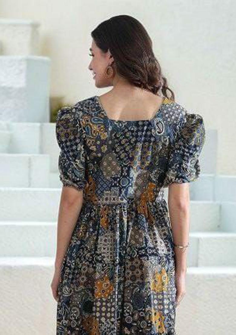 Blue Embroidery Cotton Kurti Set - Indya