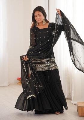 Black Mirror With Handwork Georgette Sharara