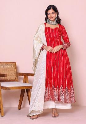 Red Motif Dolasilk Kurta Set