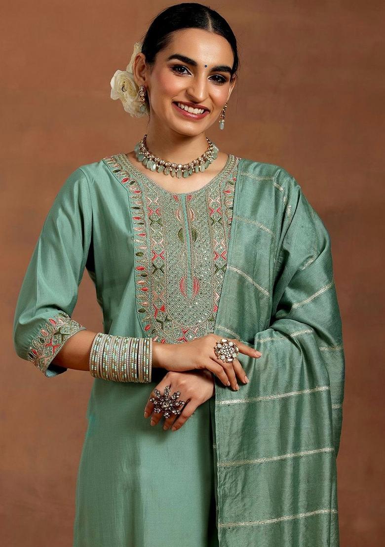 Light Green Thread Work Chanderi Kurta Set - Indya