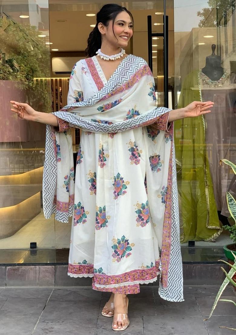 White Floral Print Cotton Kurta Set - Indya