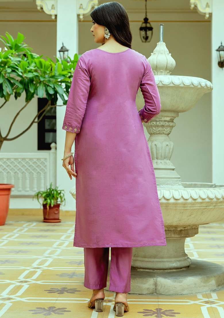 Pink Embroidered Chanderi Straight Kurta Set - Indya