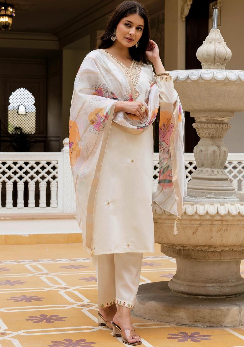 White Thread Work Viscose Kurta Set - Indya