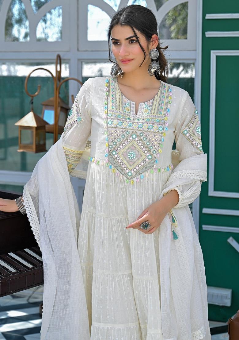White Thread Work Cotton Kurta Set - Indya