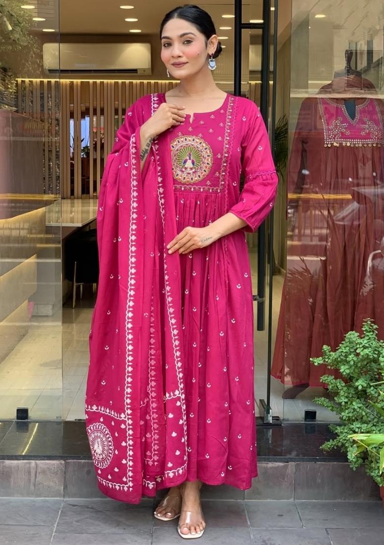 Rani Pink Thread Work Cotton Kurta Set - Indya