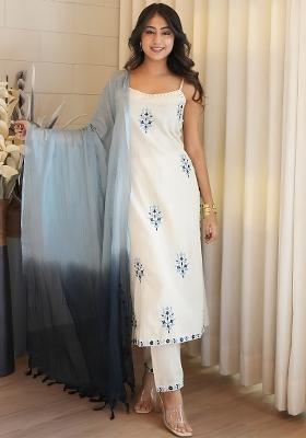 Off White Thread Work Cotton Kurta Set