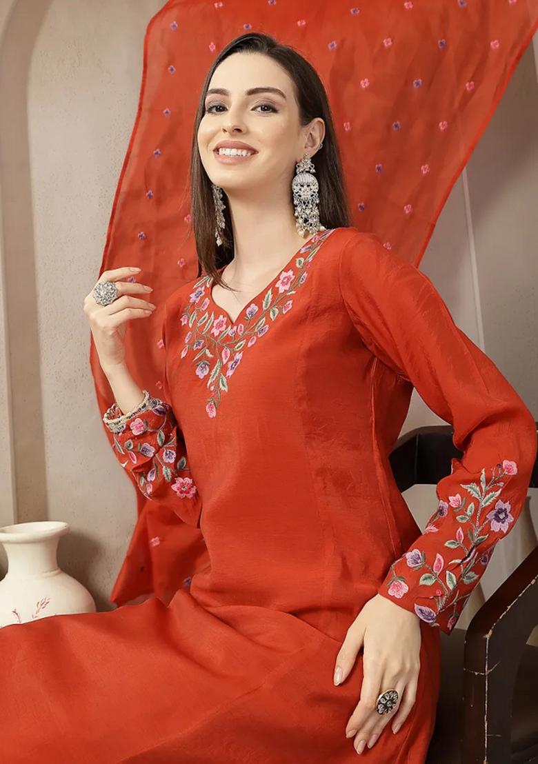 Red Motif Chanderi Silk Kurta Dupatta Set - Indya